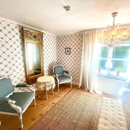 Loevstabruks Vaerdshus Och Brukshotellet Aenkehuset Kültér fotó
